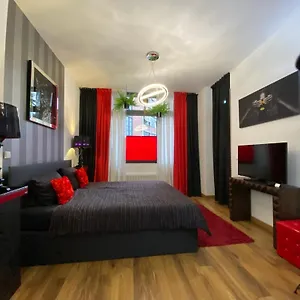 High Level Aparthotel